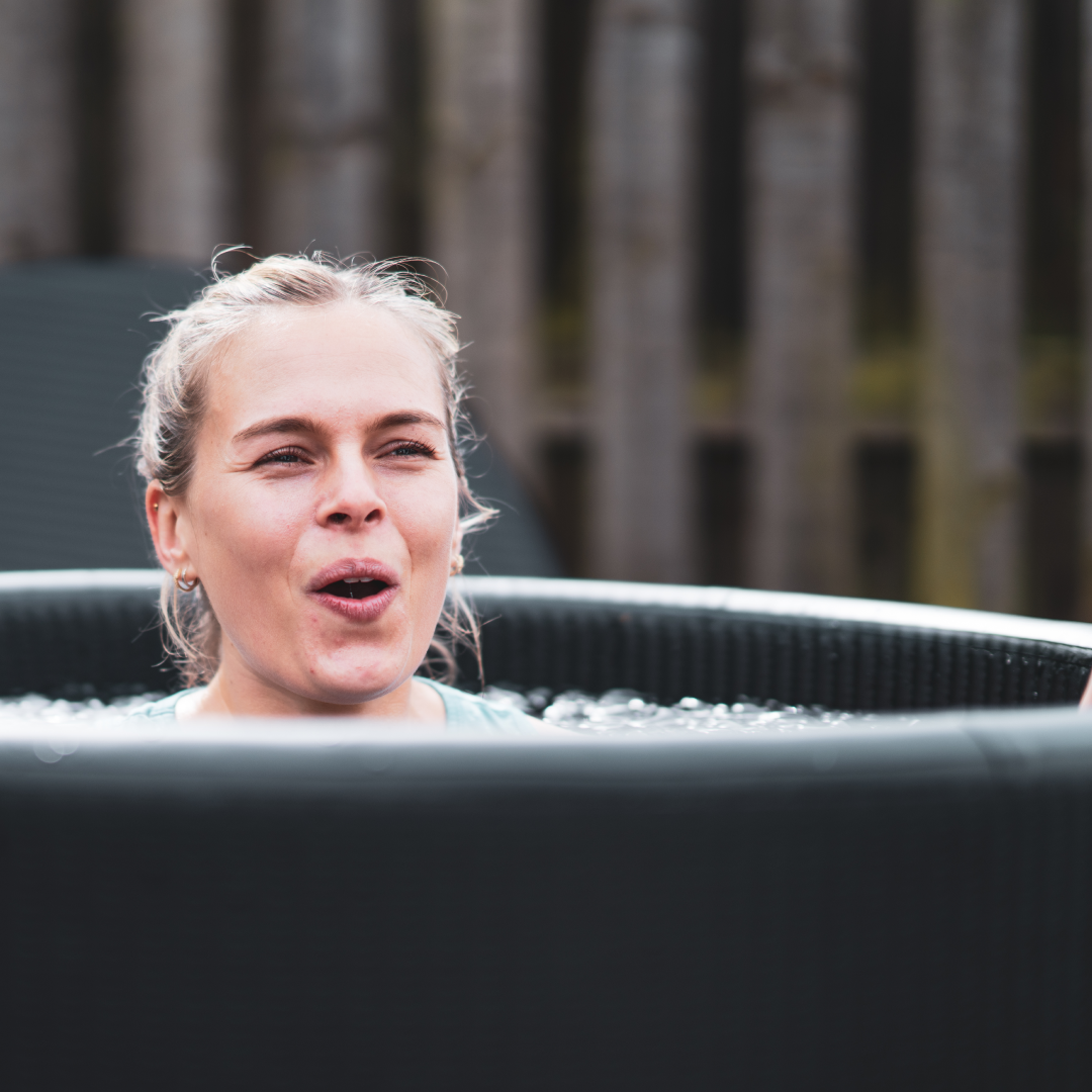 The Cold Pod Elite Lite Insulated Ice Bath Tub Bundle USA